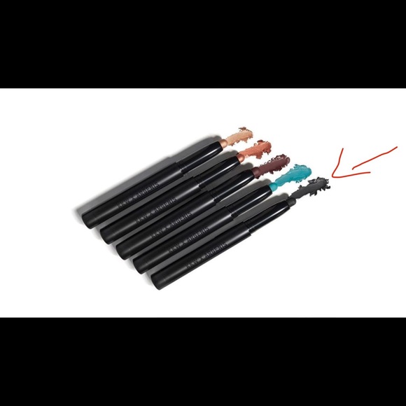 KKW Beauty - Crème Colour Stick (Dramatico) - Picture 5 of 6